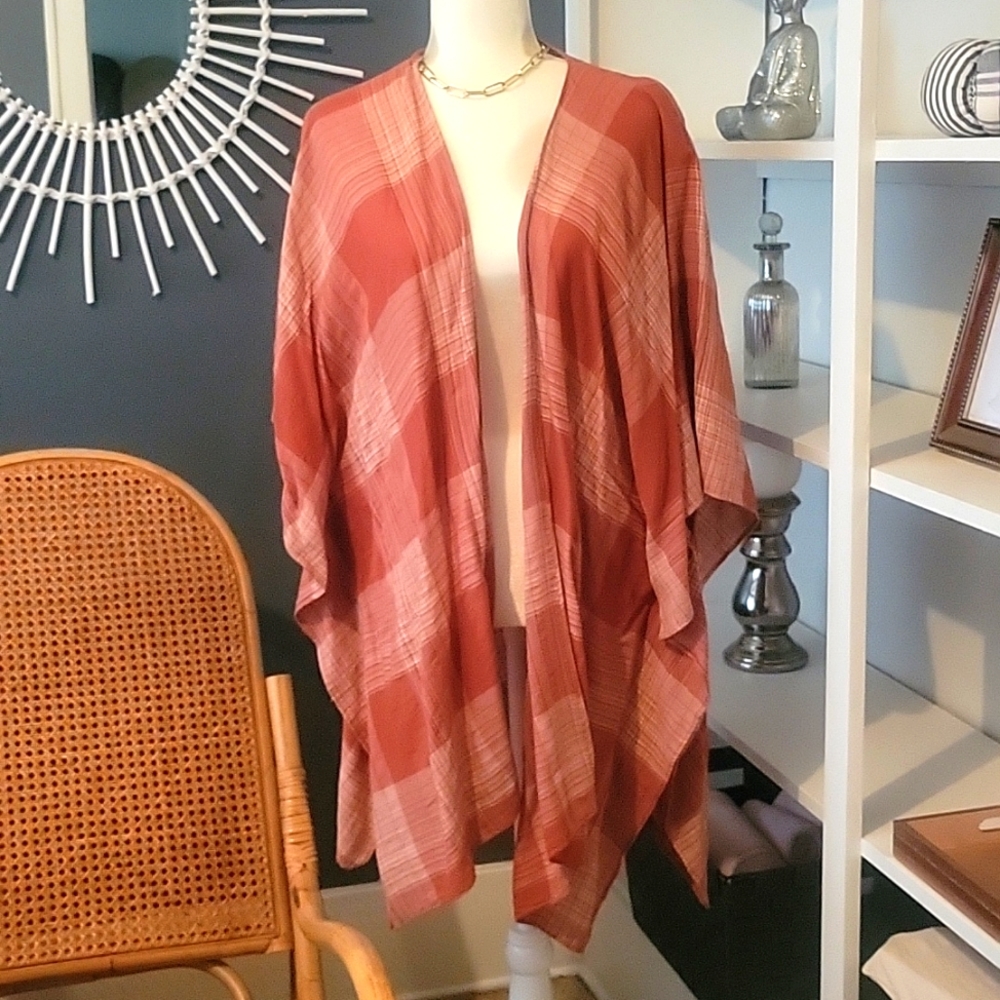 Brand new lightweight Cape